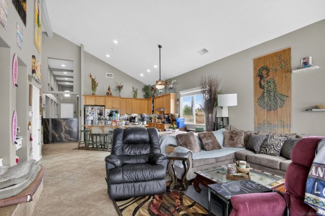 41245 Breckin, Murrieta, CA 92562