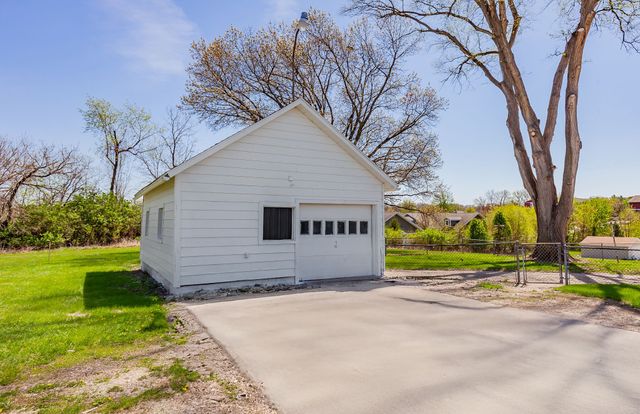 3141 SE 22nd Street, Des Moines, IA 50320