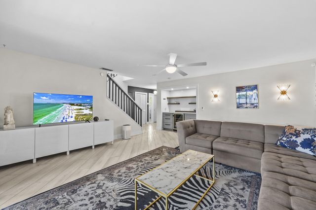 13400 Bedford Mews Court, Wellington, FL 33414