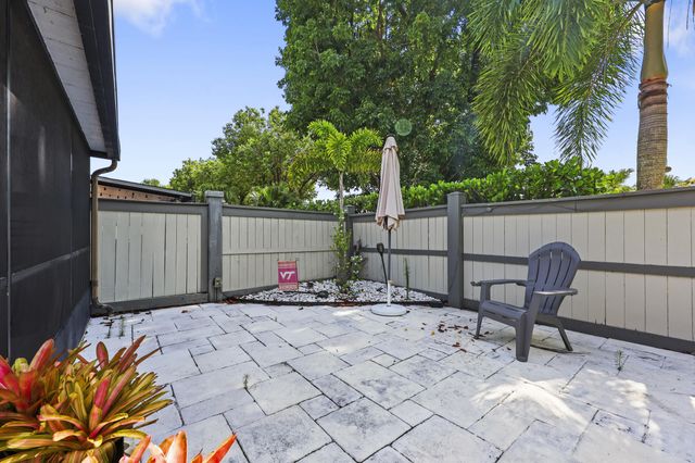 13400 Bedford Mews Court, Wellington, FL 33414