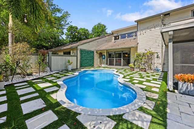 13400 Bedford Mews Court, Wellington, FL 33414