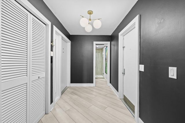 13400 Bedford Mews Court, Wellington, FL 33414
