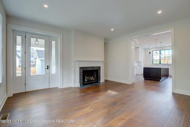 3 Blue Marl Lane, Marlboro, NJ 07746