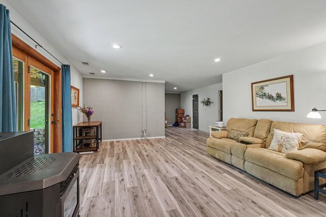 2917 W Howard Road, Beaverton, MI 48612