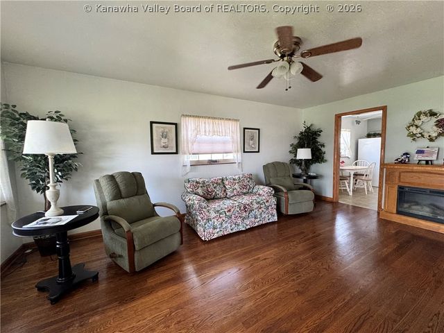 2609 Washington Avenue, St Albans, WV 25177