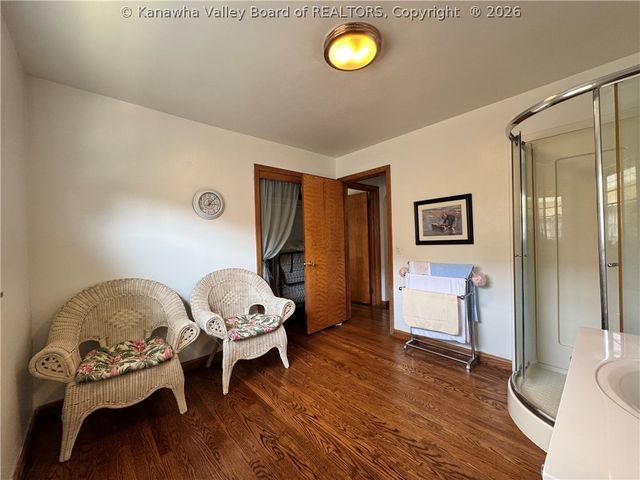 2609 Washington Avenue, St Albans, WV 25177