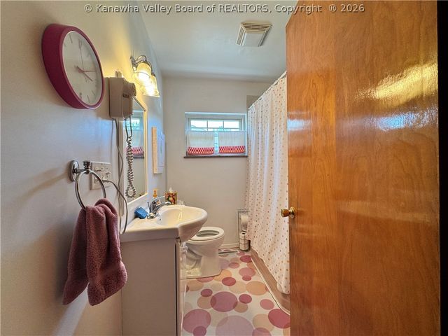 2609 Washington Avenue, St Albans, WV 25177