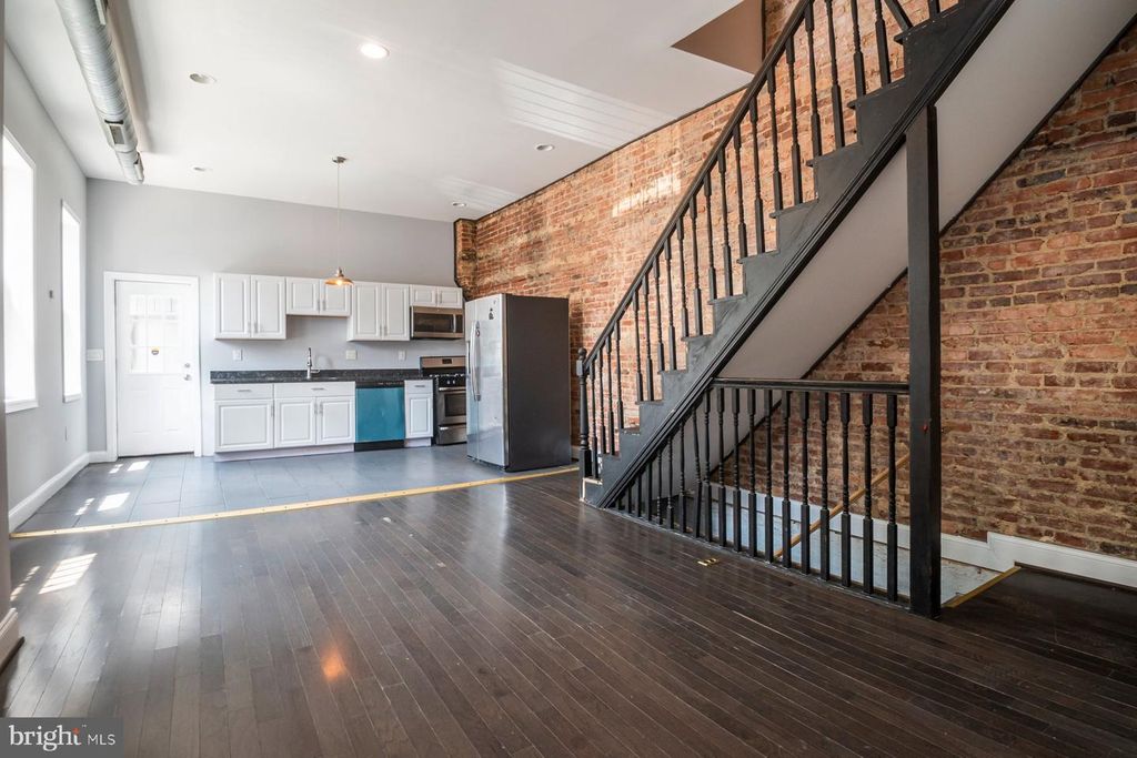 Image 1 of property listing at 1210 WELDON AVE, Baltimore, MD 21211