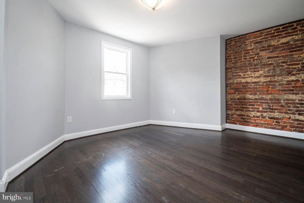 Image 21 of property listing at 1210 WELDON AVE, Baltimore, MD 21211