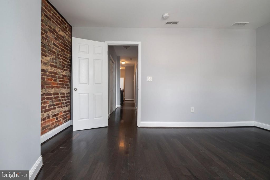 Image 23 of property listing at 1210 WELDON AVE, Baltimore, MD 21211