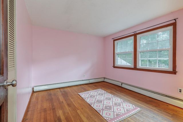 17 Reeds Ferry Way, Merrimack, NH 03054