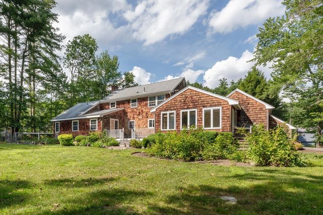 17 Reeds Ferry Way, Merrimack, NH 03054