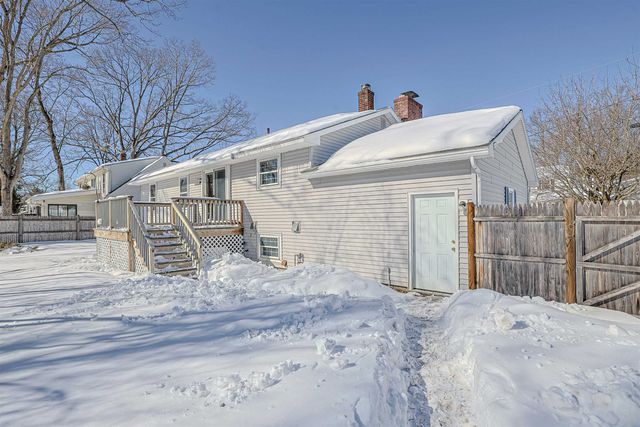 141 Donahue Drive, Manchester, NH 03103