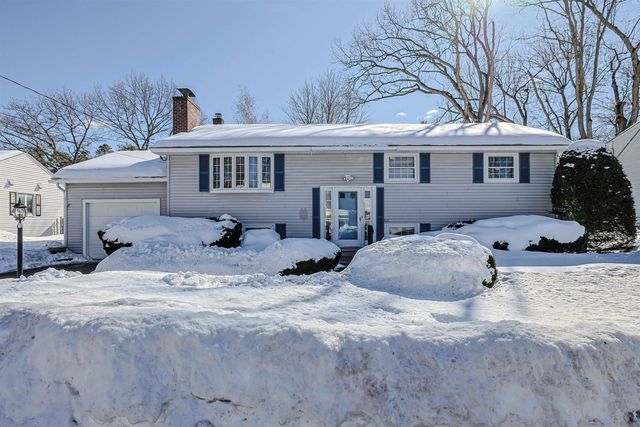 141 Donahue Drive, Manchester, NH 03103