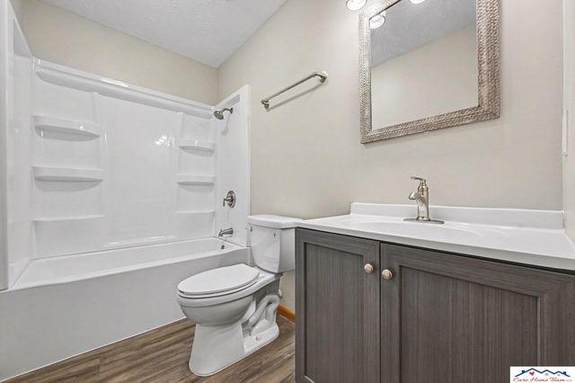 7714 Braun Avenue, La Vista, NE 68128