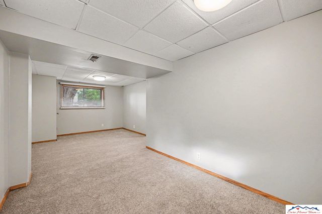 7714 Braun Avenue, La Vista, NE 68128
