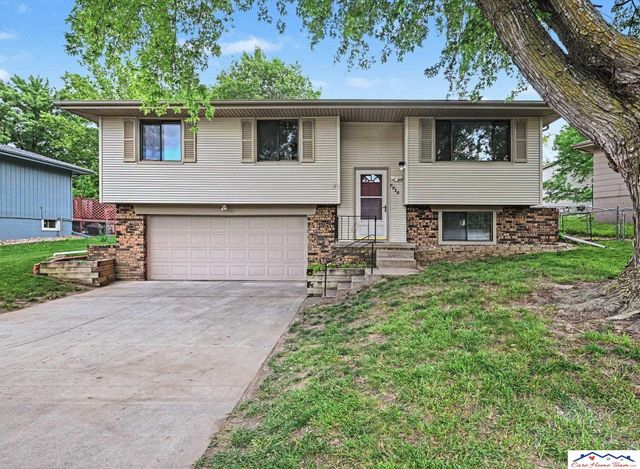 7714 Braun Avenue, La Vista, NE 68128