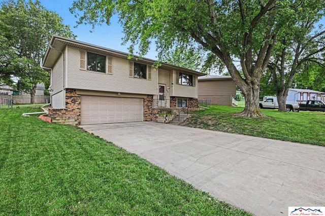 7714 Braun Avenue, La Vista, NE 68128