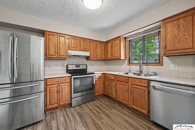 7714 Braun Avenue, La Vista, NE 68128