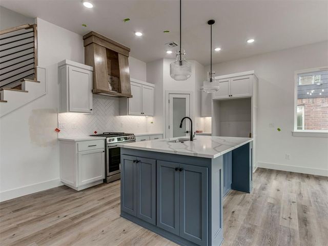 5808 NW 154th Terrace, Edmond, OK 73013