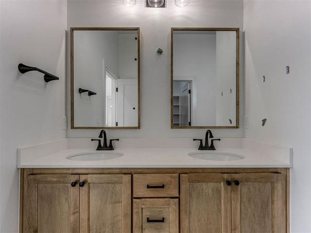 5808 NW 154th Terrace, Edmond, OK 73013