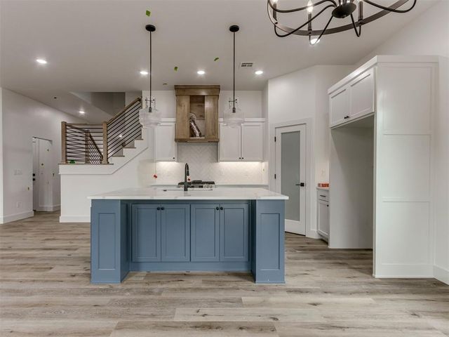 5808 NW 154th Terrace, Edmond, OK 73013