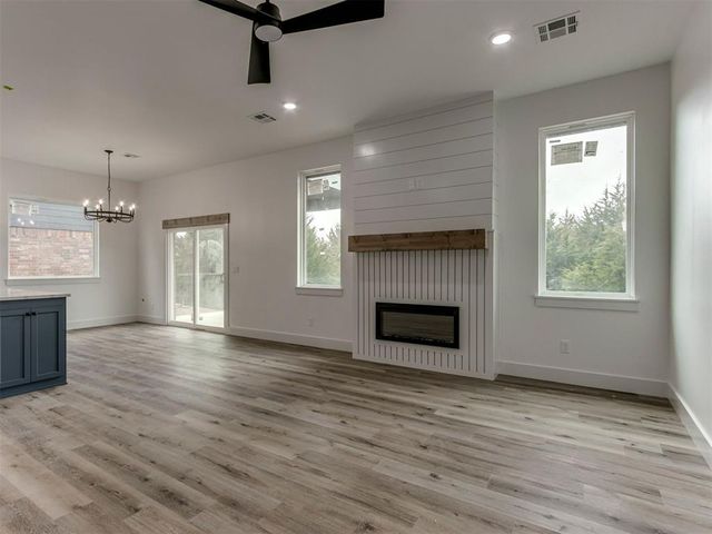 5808 NW 154th Terrace, Edmond, OK 73013