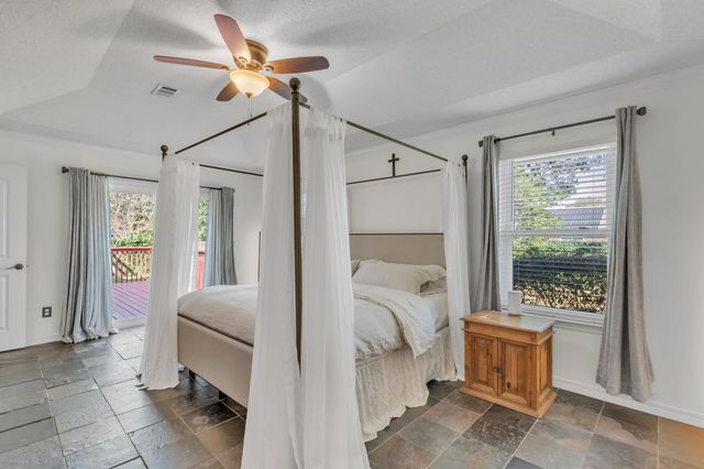 7734 Ramona Drive, Navarre, FL 32566