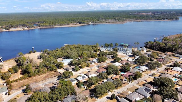 7734 Ramona Drive, Navarre, FL 32566