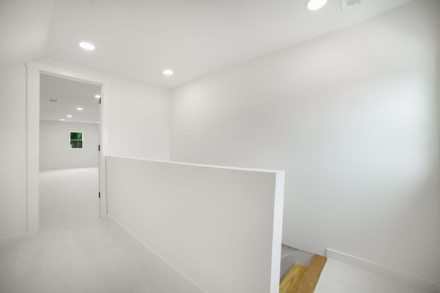 110 Spring Creek Rd, Estill Springs, TN 37330