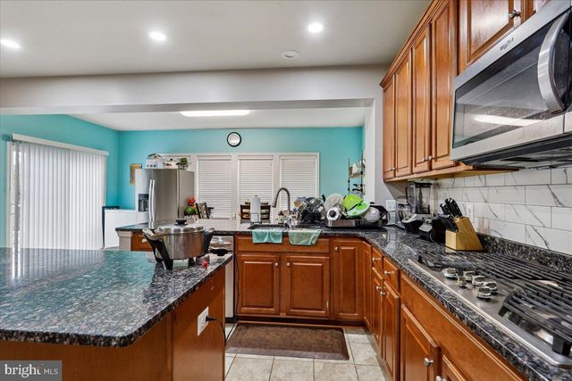 9008 FLETCHER FARM CT, Manassas, VA 20112