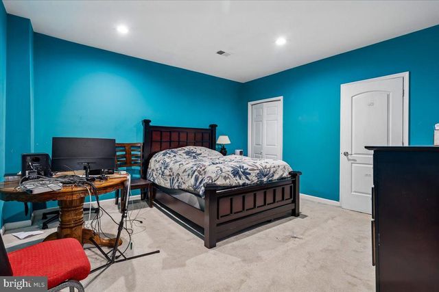9008 FLETCHER FARM CT, Manassas, VA 20112