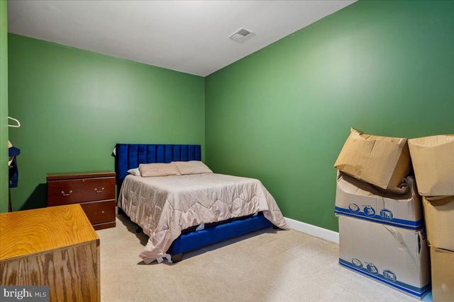 9008 FLETCHER FARM CT, Manassas, VA 20112