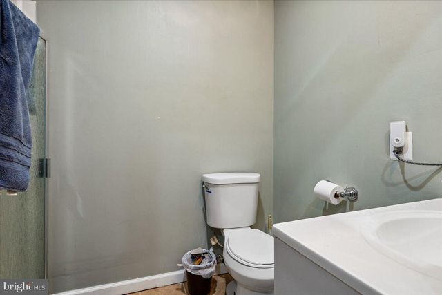 9008 FLETCHER FARM CT, Manassas, VA 20112