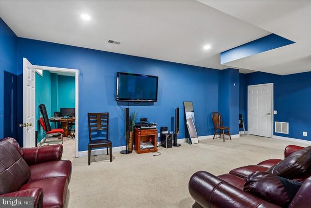 9008 FLETCHER FARM CT, Manassas, VA 20112