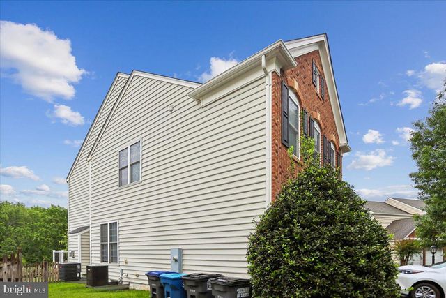9008 FLETCHER FARM CT, Manassas, VA 20112