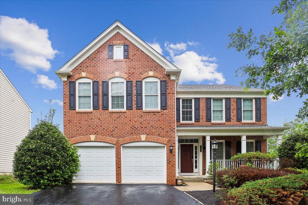 9008 FLETCHER FARM CT, Manassas, VA 20112