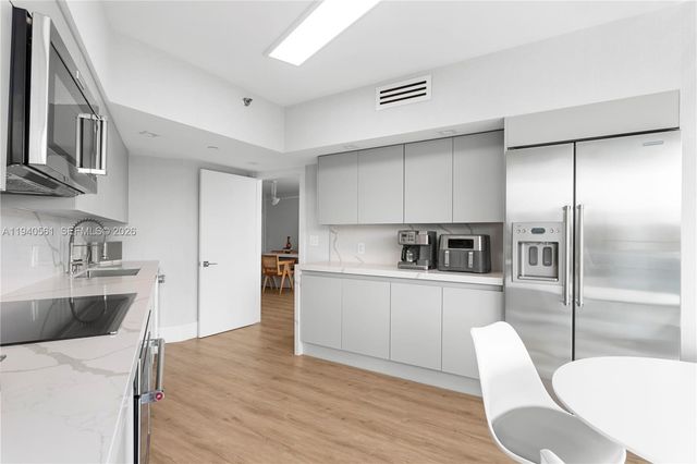 2127 Brickell Ave 705, Miami, FL 33129