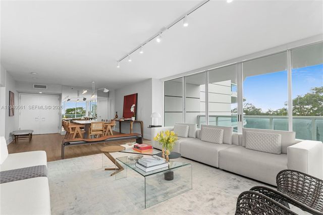 2127 Brickell Ave 705, Miami, FL 33129