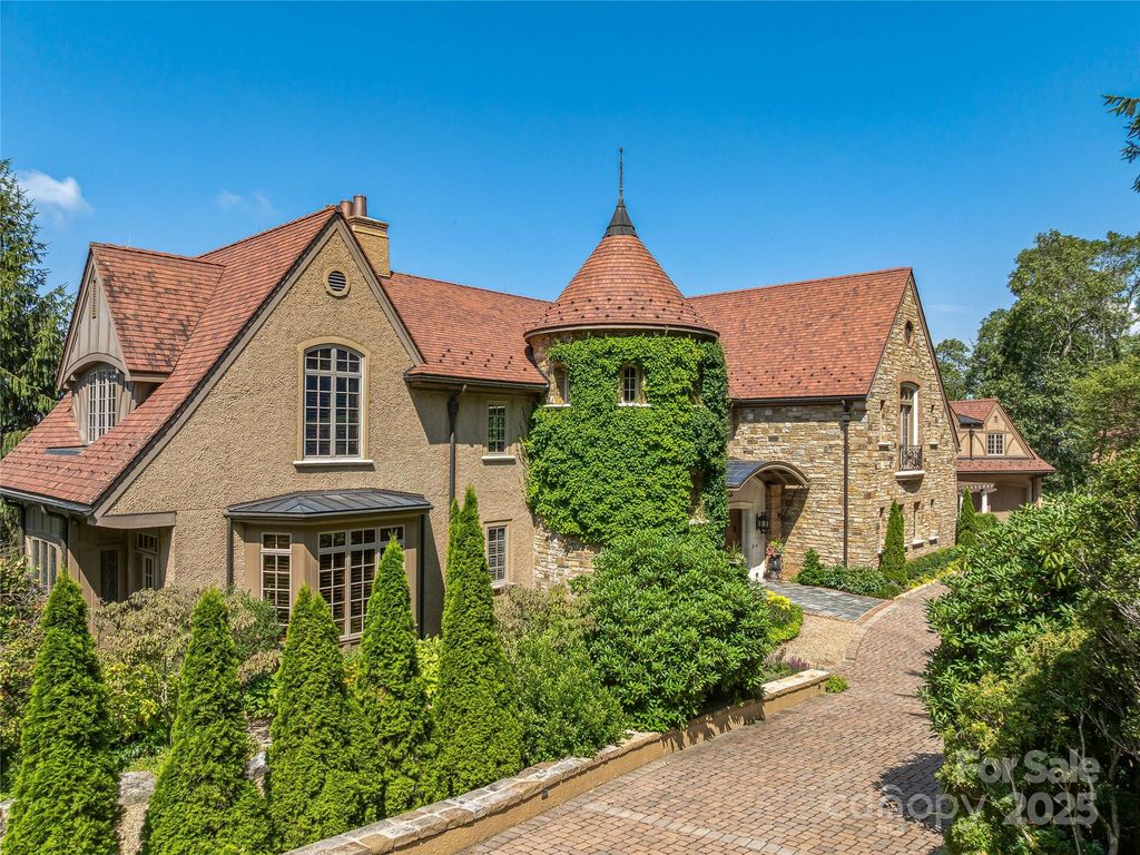 234 Skycliff Drive 3, Asheville, NC 28804