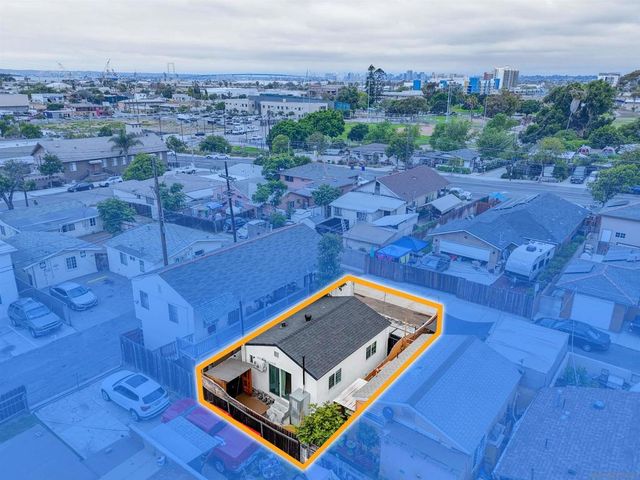 1628 C Ave, National City, CA 91950