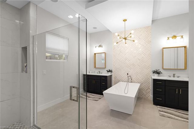 1252 Biltmore DR, Fort Myers, FL 33901