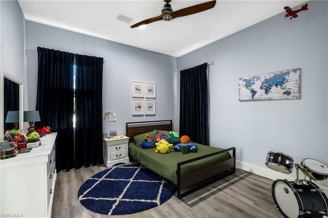 1252 Biltmore DR, Fort Myers, FL 33901