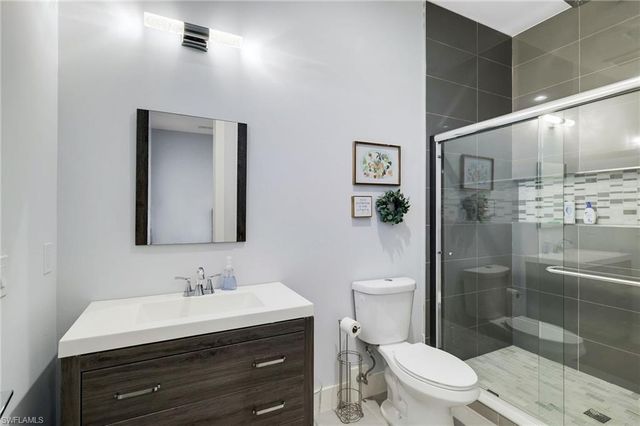 1252 Biltmore DR, Fort Myers, FL 33901