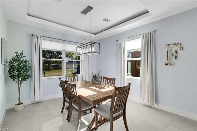1252 Biltmore DR, Fort Myers, FL 33901