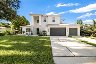 1252 Biltmore DR, Fort Myers, FL 33901