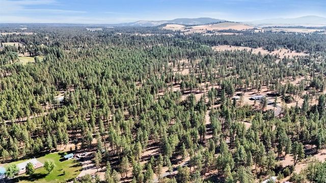 16619 S Sherman Rd, Cheney, WA 99004