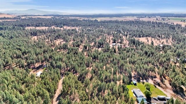 16619 S Sherman Rd, Cheney, WA 99004