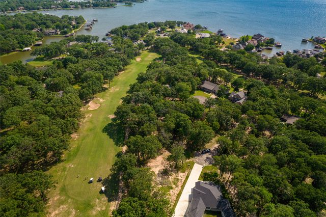 120 Baytree Place, Mabank, TX 75156