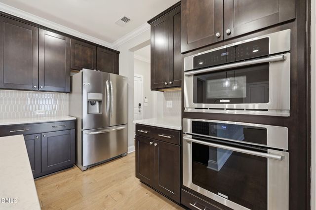 305 Ivy Arbor Way, Holly Springs, NC 27540